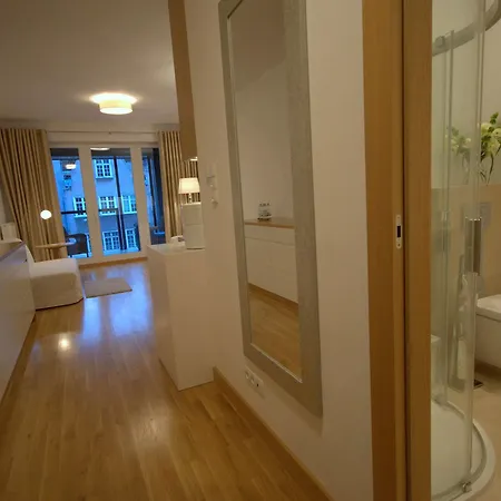 Irs Royal Irs Kwartal Kamienic *